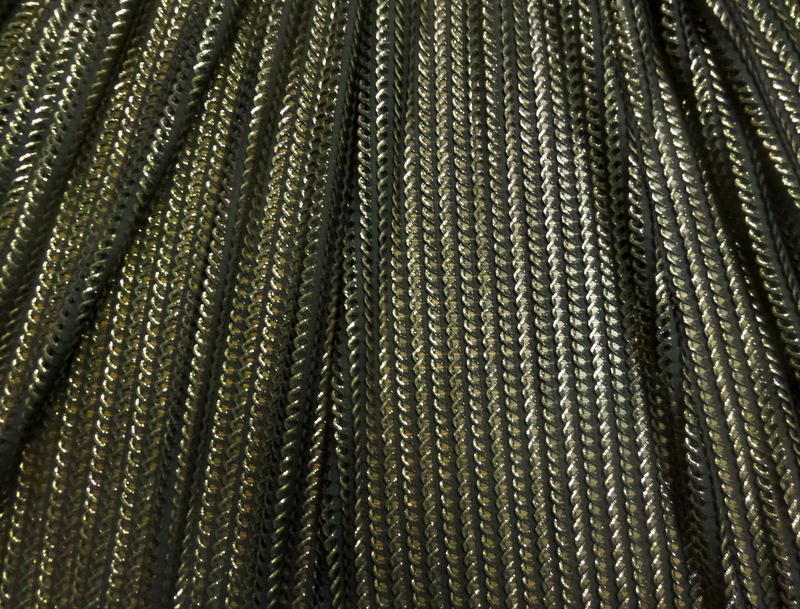 1.Gold-Black Chainmail Mesh